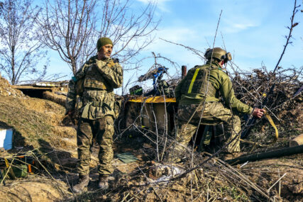 Dva ukrajinska vojnika 
