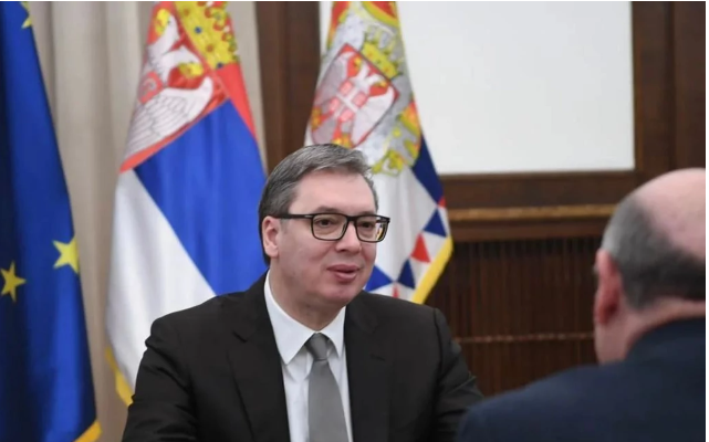 Aleksandar Vučić i Stjuart Pič