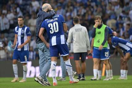 Sudija telefonirao tokom meča: Porto traži da se ponovi utakmica protiv Aruke