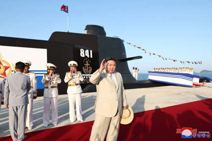 Održana ceremonija: Sjeverna Koreja predstavila prvu podmornicu za nuklearni napad
