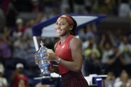 Legendarna teniserka čestitala Gof "Ona je borac za društvenu pravdu"