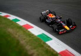"Publici dosadi dominacija" Nekadašnji šampion Formule 1 ističe Ferstapena kao nevjerovatnog vozača ( FOTO)