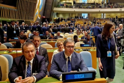 Vučić na Generalnoj skupštini UN "Srbija neće uvoditi sankcije Rusiji, vodimo fer i odgovornu politiku" (FOTO)