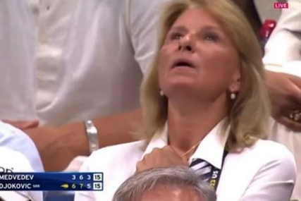 MAJKA JE MAJKA Dijana Đoković "na iglama" čekala trijumf Novaka, ovako je reagovala na pobjedonosni servis (VIDEO, FOTO)