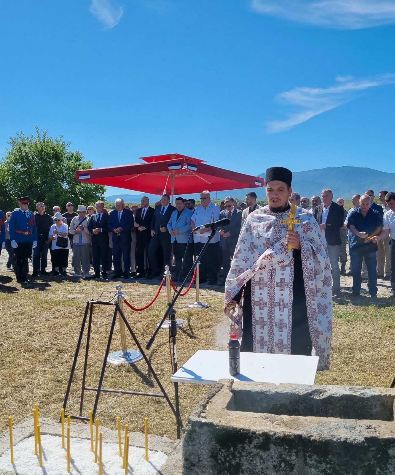 FOTO: USTUPLJENA FOTOGRAFIJA