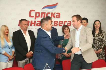 "Radićemo u interesu naroda" SPS i Pokret za Bijeljinu potpisali koalicioni sporazum (FOTO)