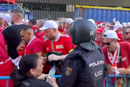 Haos i tuča s policijom: Njemački navijači neće po dobrom pamtiti debitantski nastup u Ligi šampiona (VIDEO)