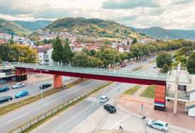 (FOTO) Koliko puta treba prijaviti? Mještani Starčevice ukazuju na HAOS KOD ŠKOLE, evo šta svakodnevno bilježe