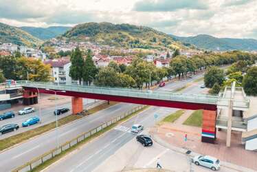 (FOTO) Koliko puta treba prijaviti? Mještani Starčevice ukazuju na HAOS KOD ŠKOLE, evo šta svakodnevno bilježe