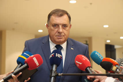 Dodik o pucnjavi na KiM "Podržavam Vučića i rukovodstvo Srbije" (FOTO)