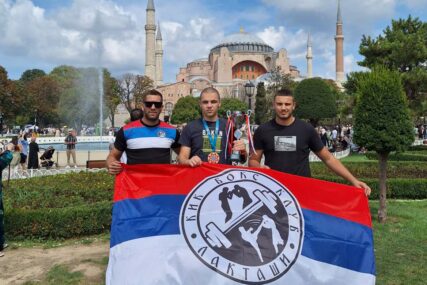 MEDALJE STIGLE U LAKTAŠE Brborović zlatni, Kodžo bronzani na Evropskom prvenstvu (FOTO)