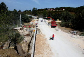 Mještani dva naselja mjesecima trpe prazna obećanja: Mostovi u Motikama i Dervišima grade se više od pola godine