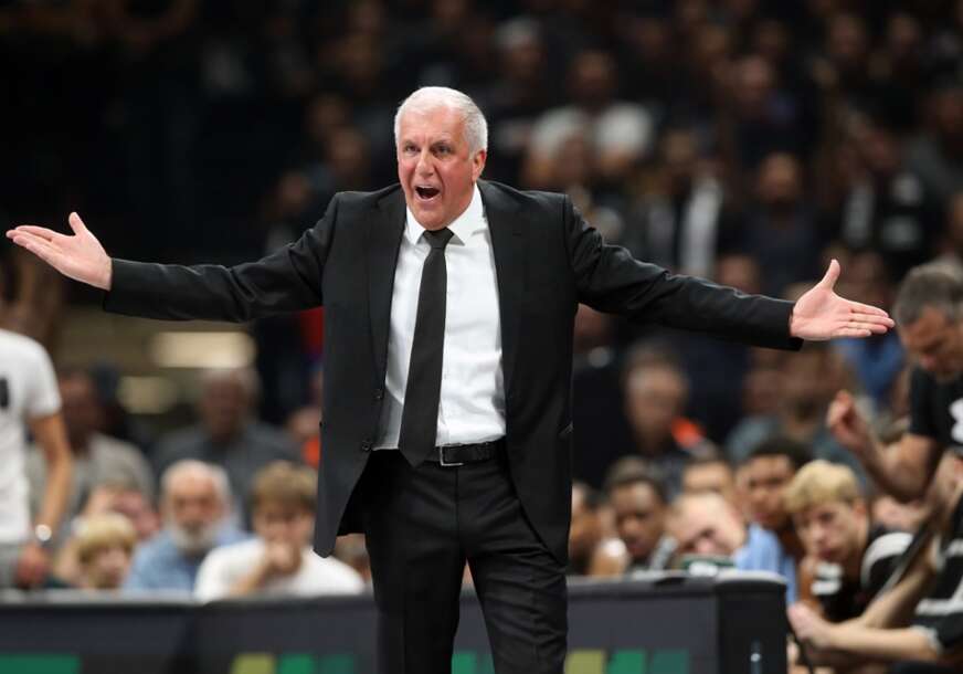 "Reći ću im da se više ne kockaju..." Trener Partizana žustro reagovao na konferenciji nakon meča