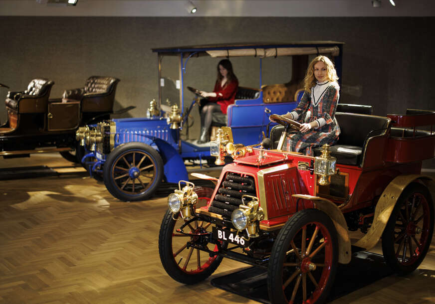 aukcija starih automobila u Britaniji