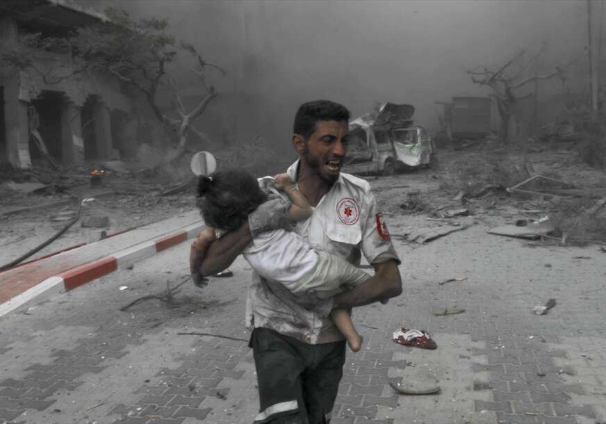 palestinske žrtve poslije bombardovanja izraelske vojske 