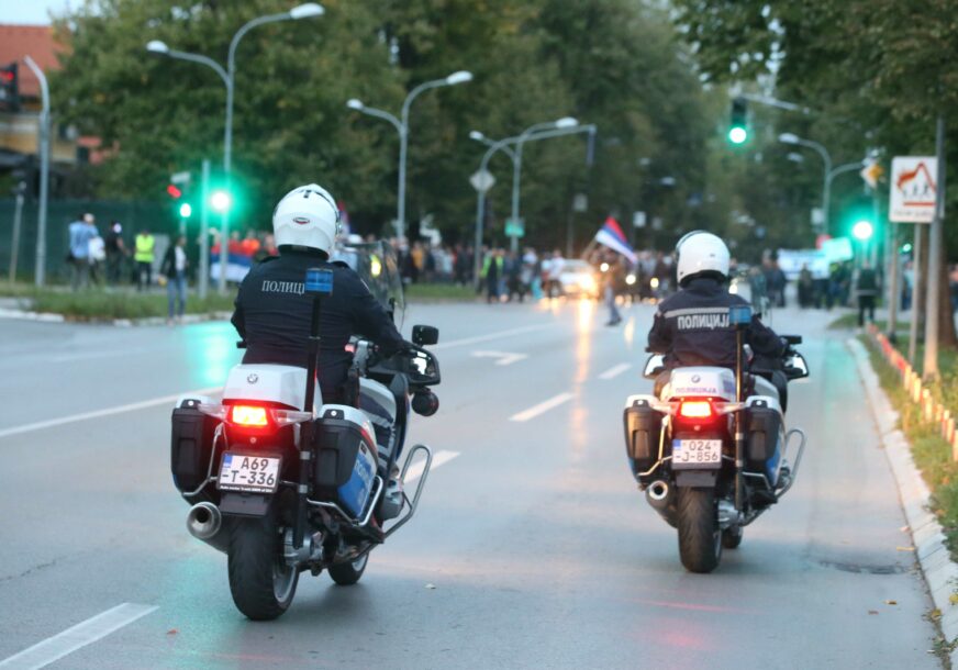 Policija na protestu opozicije u Banjaluci