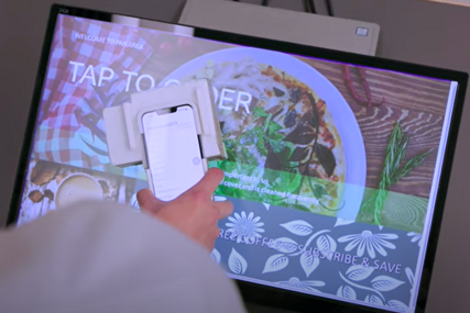 (VIDEO) NOVA TEHNOLOGIJA Omogućava slijepima korištenje ekrana osjetljivih na dodir