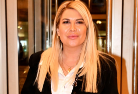 (FOTO) Voditeljka golog stomaka: Dea Đurđević objavila fotografiju, pa izazvala HAOS NA MREŽAMA