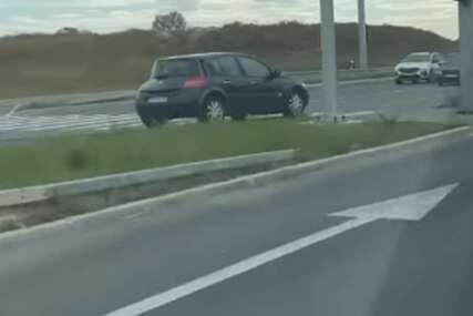 (VIDEO) "BOMBA" NA AUTO-PUTU Žena vozila u kontra smjeru, vozači u strahu snimili haos