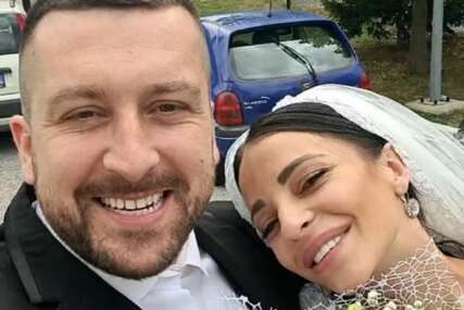 (FOTO) Crkveno vjenčanje Mladena Vuletića i Jelene Pešić: Mlada blista u vjenčanici, a njegov gest pokazuje koliko je njihova ljubav jaka