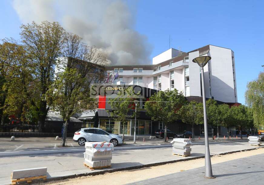 DIMI SE IZ SOBA Sumnja se da se vatra proširila na hotel Bosnu, vatrogasci se bore da suzbiju požar (VIDEO, FOTO)