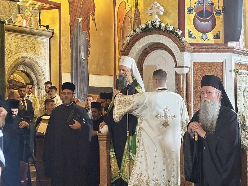 Patrijarh Porfirije drži besjedu