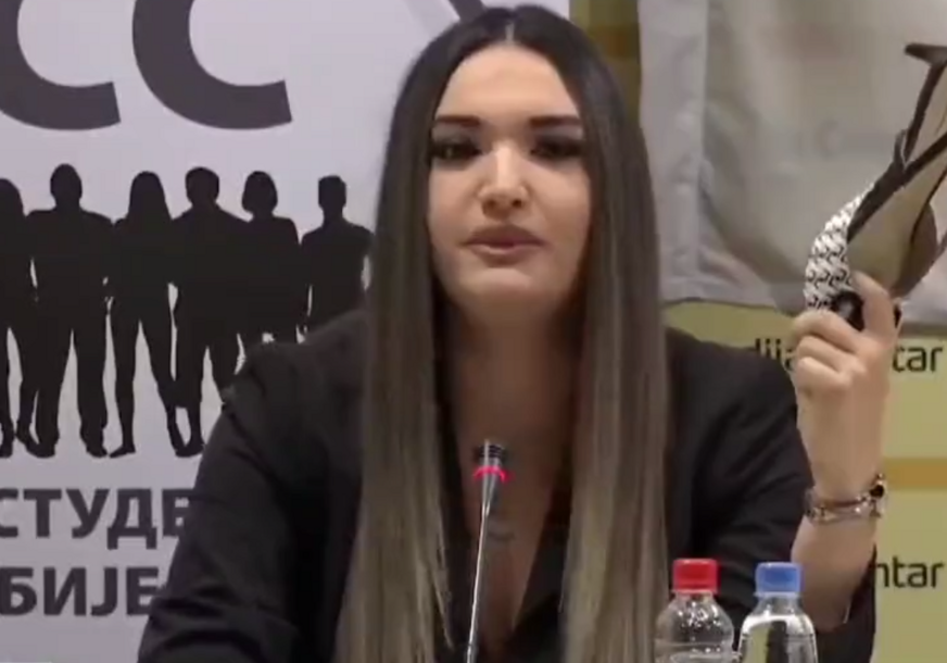 Studentkinja postala tema ismijavanja: Evo zbog čega je ovaj snimak viralan na društvenim mrežama (VIDEO)