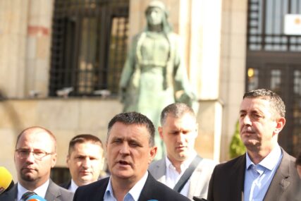 Odluka o eventualnom opozivu Stanivukovića za 10 dana: Đajić otkrio šta je dogovoreno na sastanku sa Dodikom (FOTO)