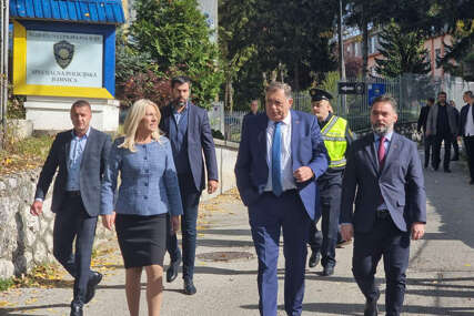 “Pobijedićemo jer znamo šta branimo” Cvijanovićeva pružila podršku predsjedniku Srpske (FOTO)