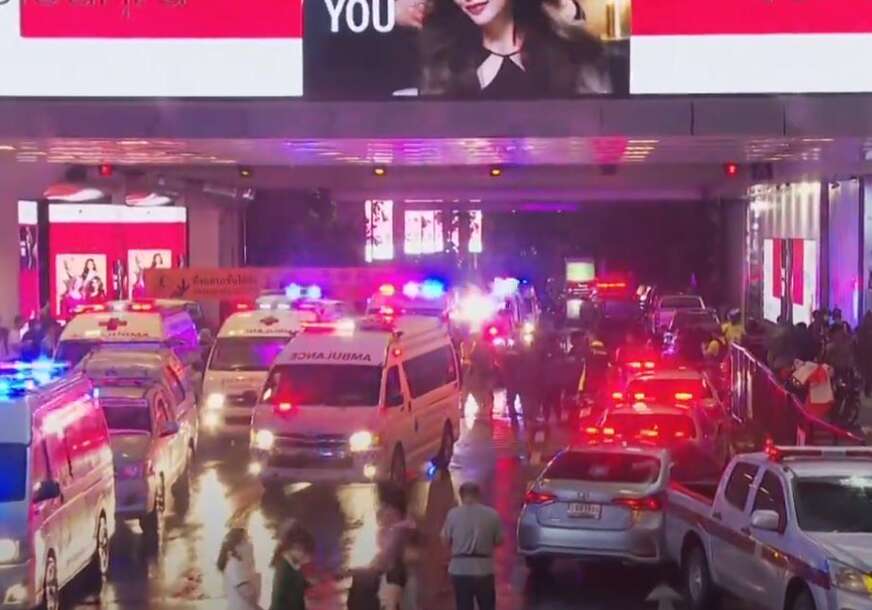 Pucnjava u tržnom centru: Dječak (14) osuo paljbu po ljudima, IMA VIŠE MRTVIH (VIDEO)