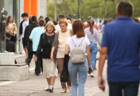 Životni vijek raste: Žene u Srpskoj žive skoro 6 GODINA DUŽE OD MUŠKARACA