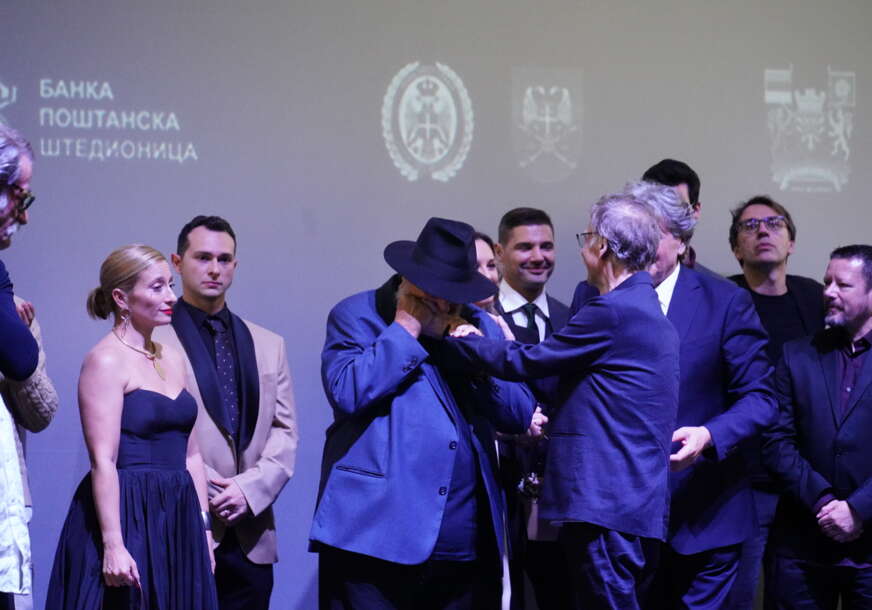 Salom se orio aplauz: Na premijeri filma “Heroji Halijarda” publiku osim filma oduševio potez Petra Božovića
