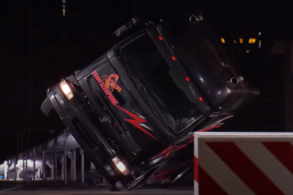 Oborio Ginisov rekord: Italijan vozio kamion na 2 točka (VIDEO)
