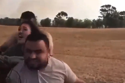 "Nemoj me ubiti" Uznemirujući snimak iz Izraela, militanti Hamasa kidnapovali djevojku koja je bila na festivalu (VIDEO)