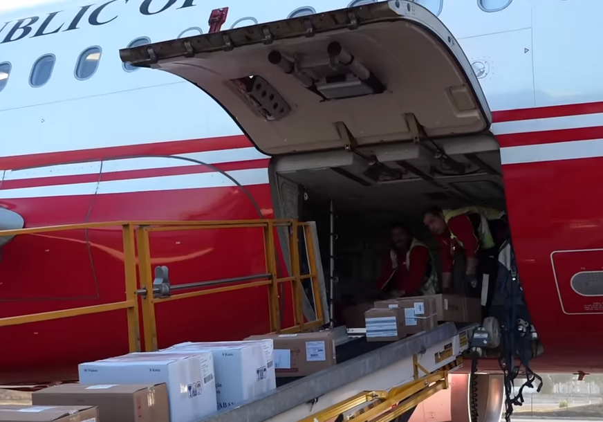 (VIDEO) STIGLA POMOĆ Turska poslala avionom lijekove i 20 ljekara u Gazu