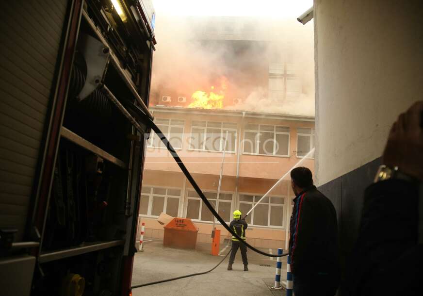 Posljedice požara u Banjaluci: Osam osoba završilo u Hitnoj ZBOG GUTANJA DIMA (FOTO)