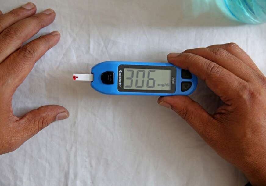 Aparat za mjerenje dijabetesa