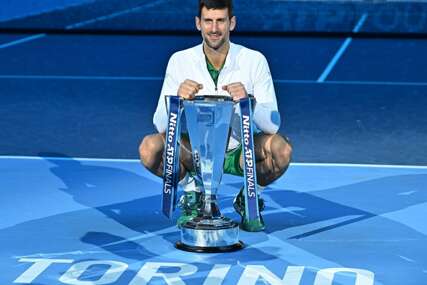 (VIDEO, FOTO) NEMA MU RAVNOG Novak Đoković izjednačio rekord Rodžera Federera, uskoro ga šalje u istoriju