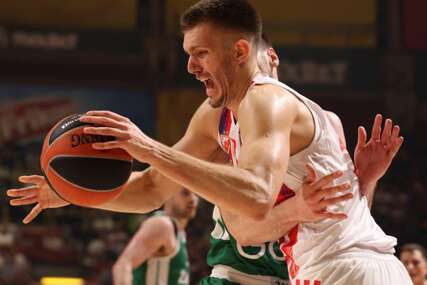 "Nisam odustao od NBA sna" Petrušev sletio u Atinu i otkrio ko mu je savjetovao da pojača crveno-bijele