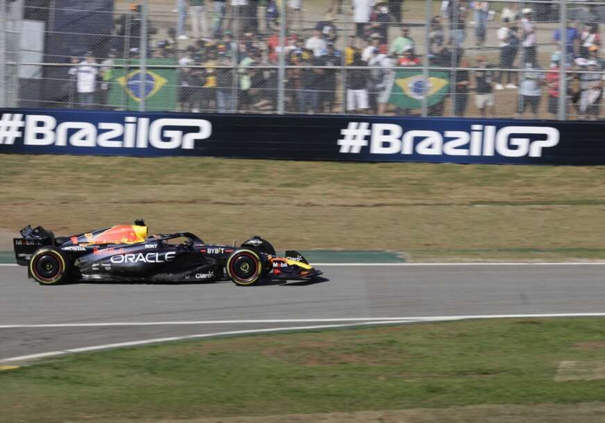 (FOTO) Ferstapen upisao novi trijumf: Duel Alonsa i Peresa probudio adrenalin ljubiteljima Formule 1