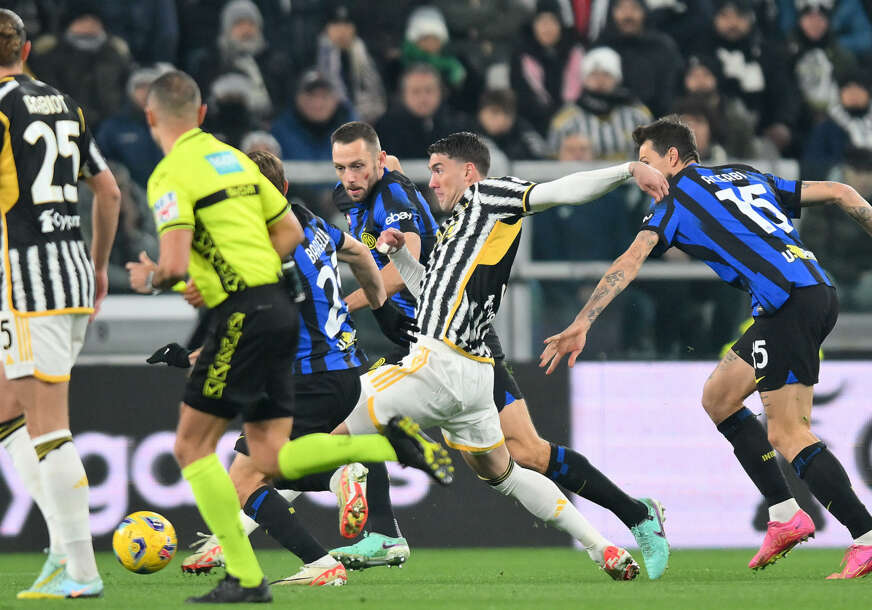 NESVAKIDAŠNJA SCENA Igrači Intera se tuširali tek u Milanu, jer na stadionu Juvea NIJE BILO TOPLE vode
