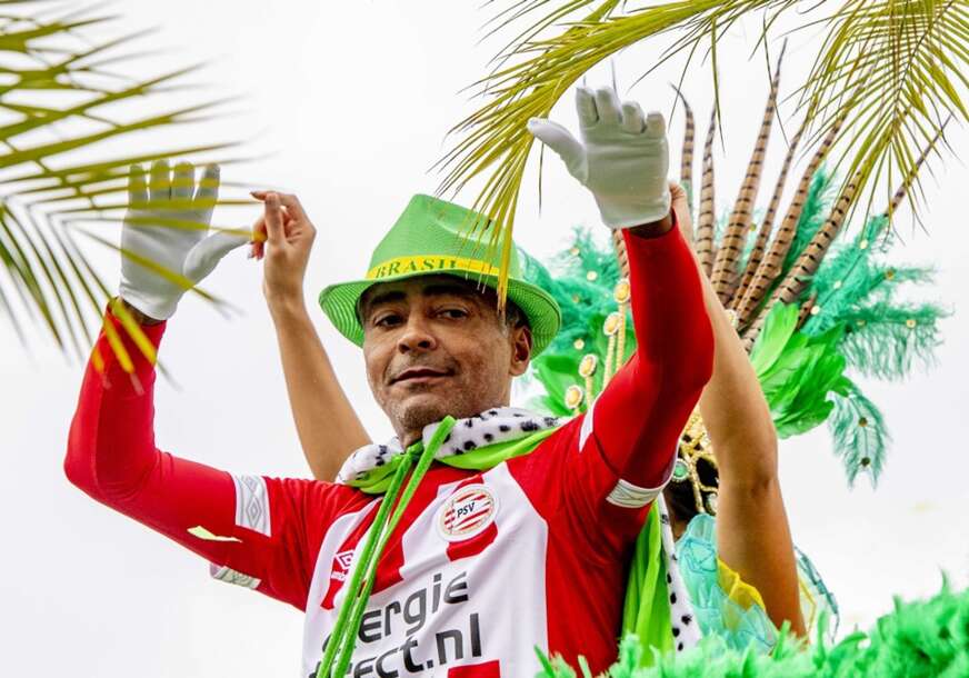 (FOTO) "Je**š Anćelotija" Legendarni Brazilac protiv dolaska Italijana