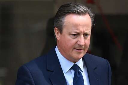 REKONSTRUKCIJA BRITANSKE VLADE Dejvid Kameron biće novi ministar spoljnih poslova