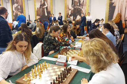 Evropsko prvenstvo u šahu: Selekcije Srbije ponovo u pobjedničkom ritmu, na korak od vodećih