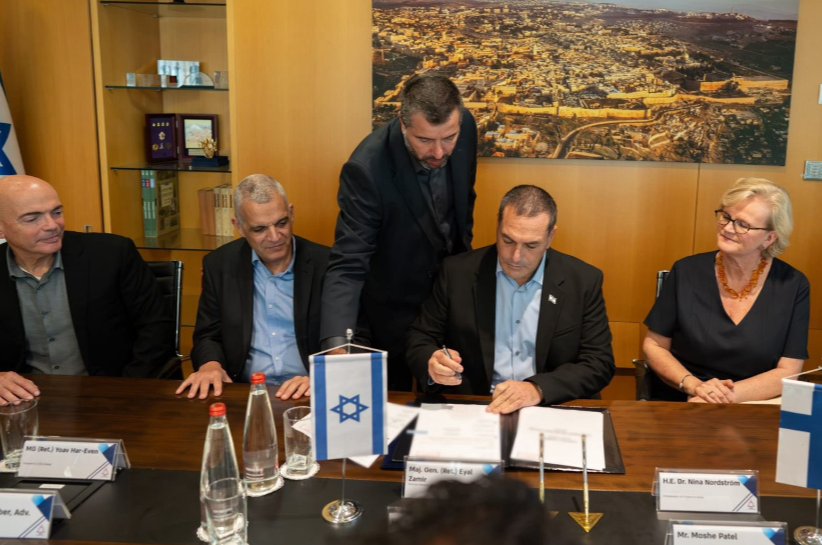 (VIDEO, FOTO) “Davidova praćka” Finska i Izrael potpisali sporazum o naoružanju vrijedan 317 miliona evra