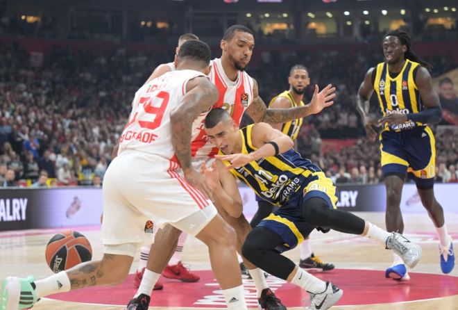 EVIDENTAN PAD FORME Bivši košarkaš Partizana na izlaznim vratima turskog velikana