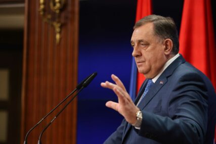 “Voz je otišao iz stanice, ne može se vratiti” Dodik najavljuje miran razlaz BiH, ali i novi put u Brisel