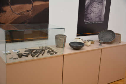 Keramički predmeti i glinene igračke: U Muzeju Kozare izložba o praistorijskom naselju Donja Dolina
