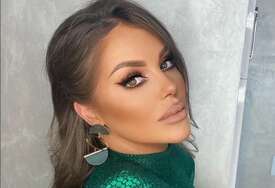 (FOTO) "Šminka mi nije potrebna" Nataša Rodić objavila fotografiju na kojoj je u prirodnom izdanju, pa otkrila ŠTA JE RADILA NA SEBI