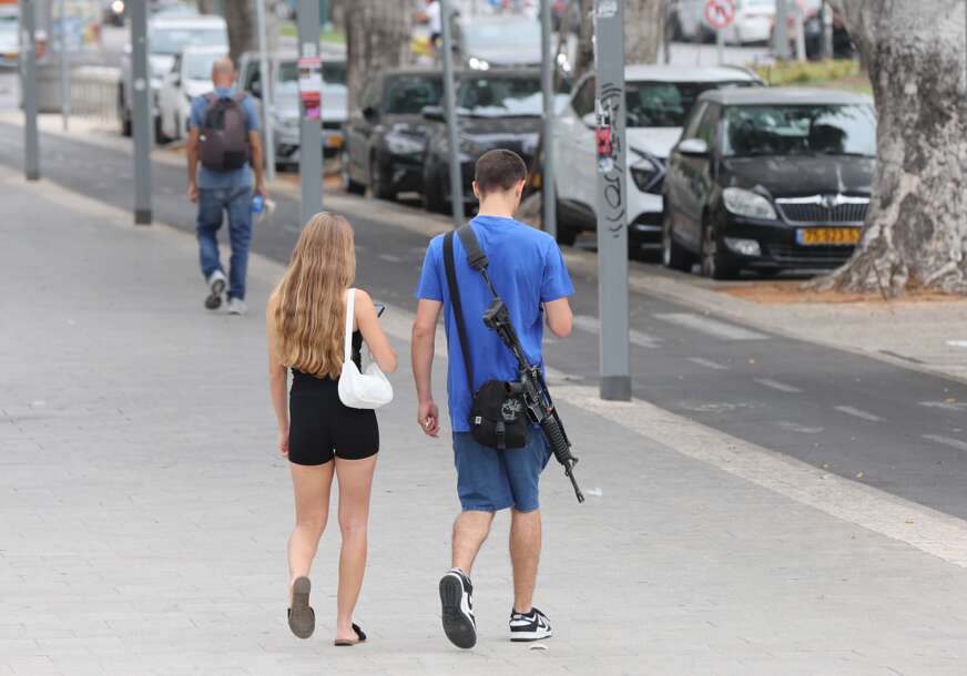 Kada se oglase sirene sve staje: Evo kako izgleda svakodnevni život u Tel Avivu